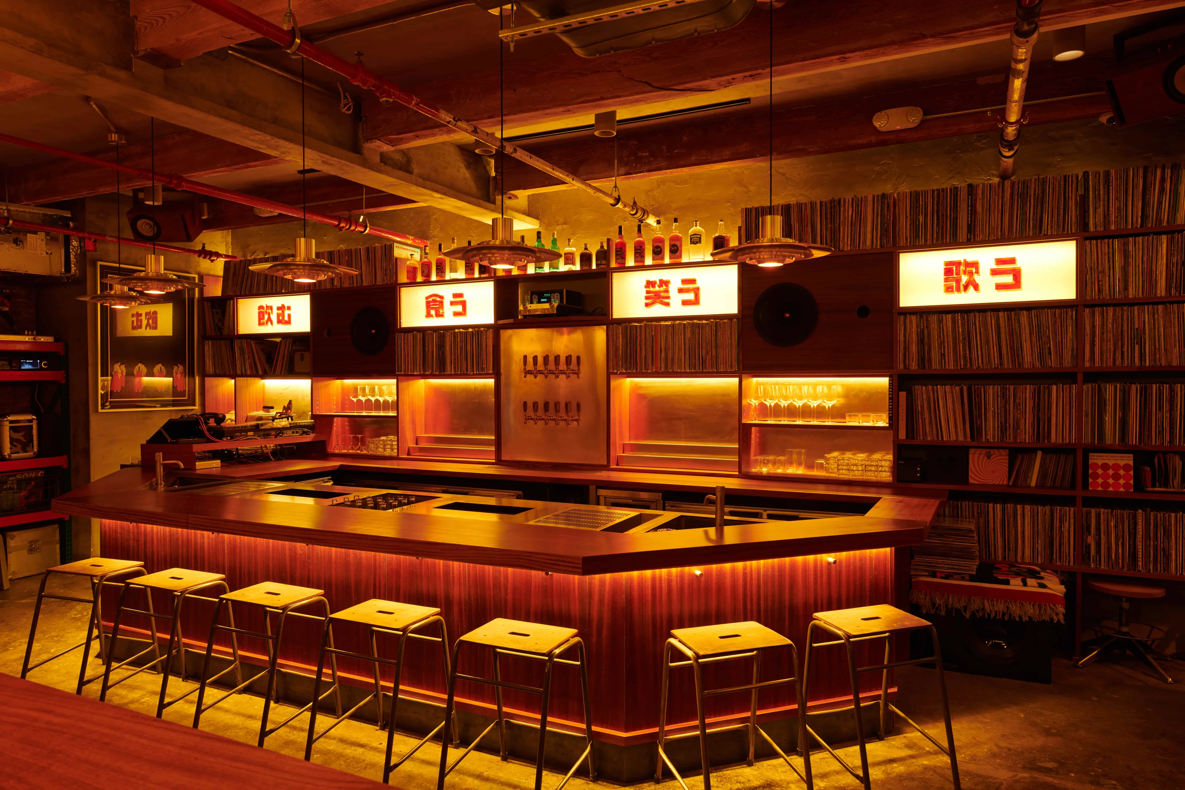 Beautiful Vinyl Spots in NYC